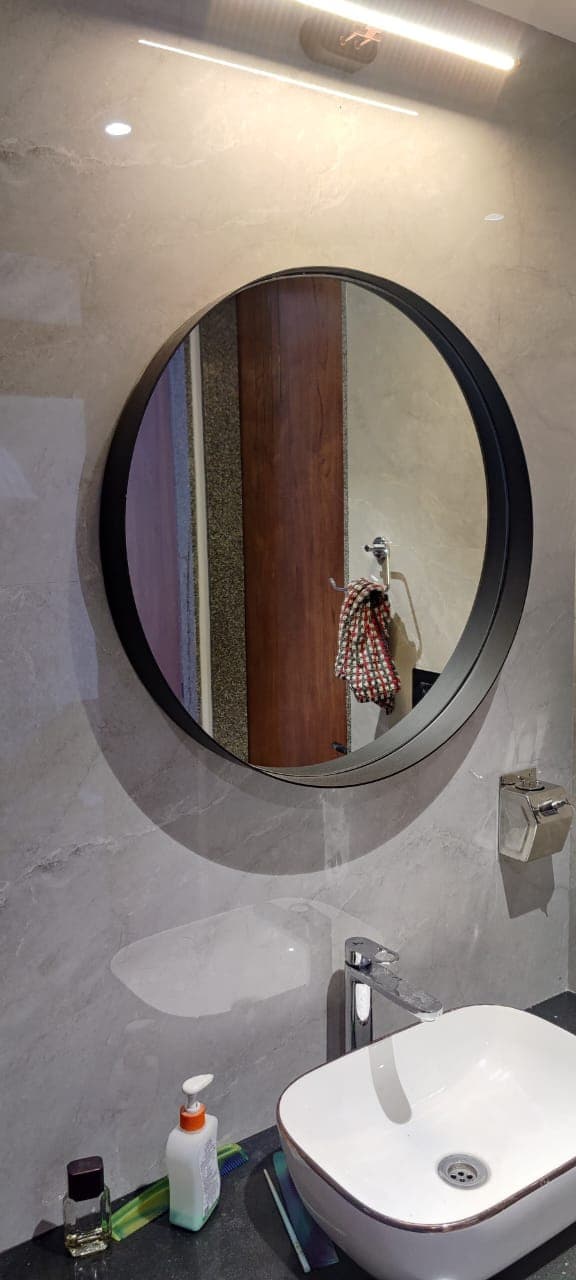 Effinito Mirror mirror