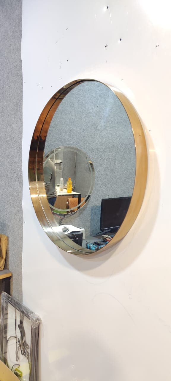 Effinito Mirror mirror